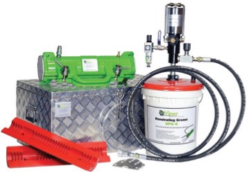 Viper wire rope lubricator